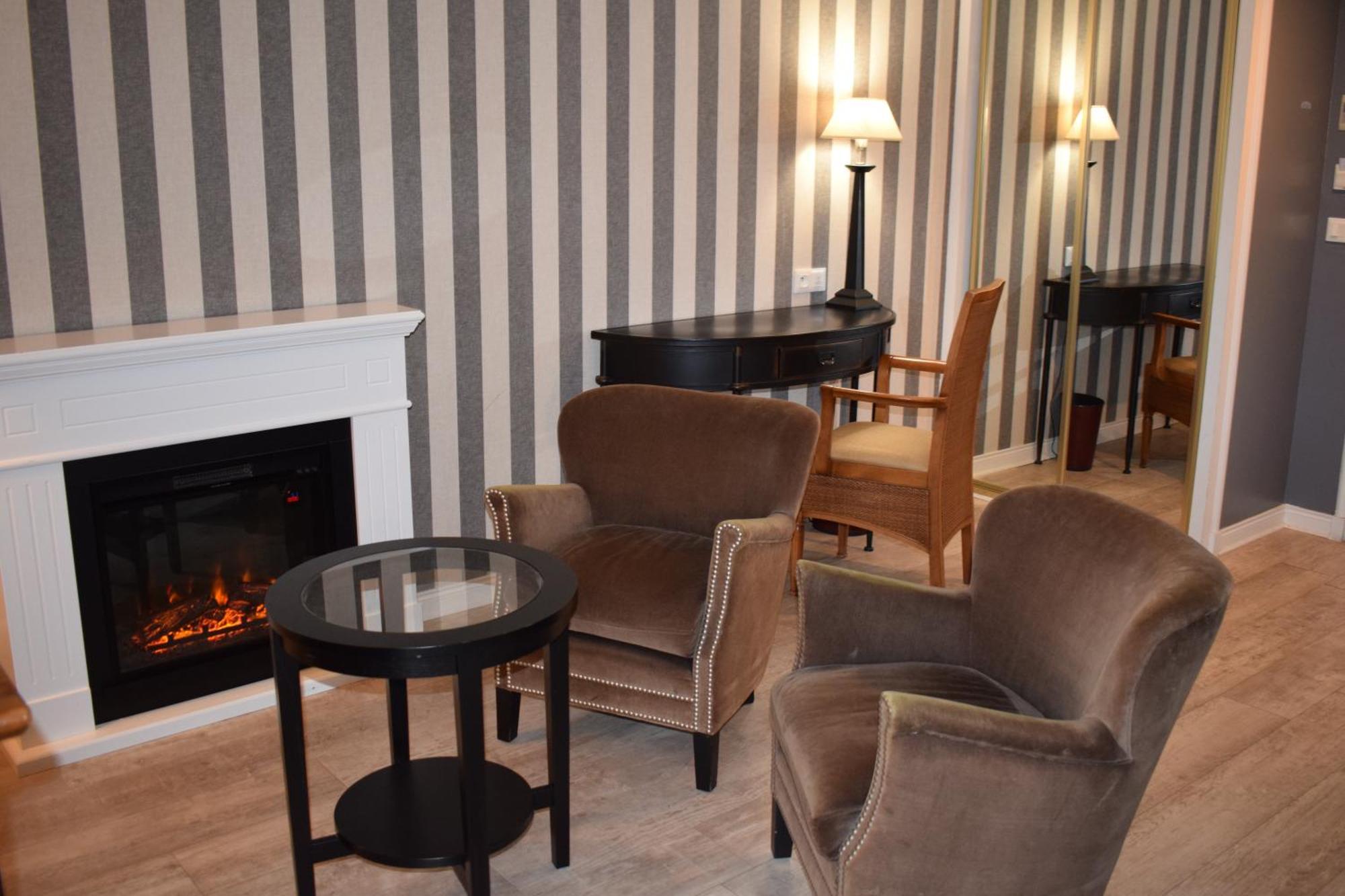 Le Trophee Boutique Hotel Spa- La Loggia Appart'Hotel Deauville Buitenkant foto